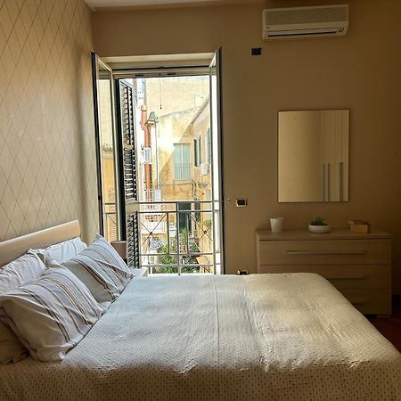 Ls Rooms - Appartamento In Centro Vista Mare อากริเจนโต ภายนอก รูปภาพ